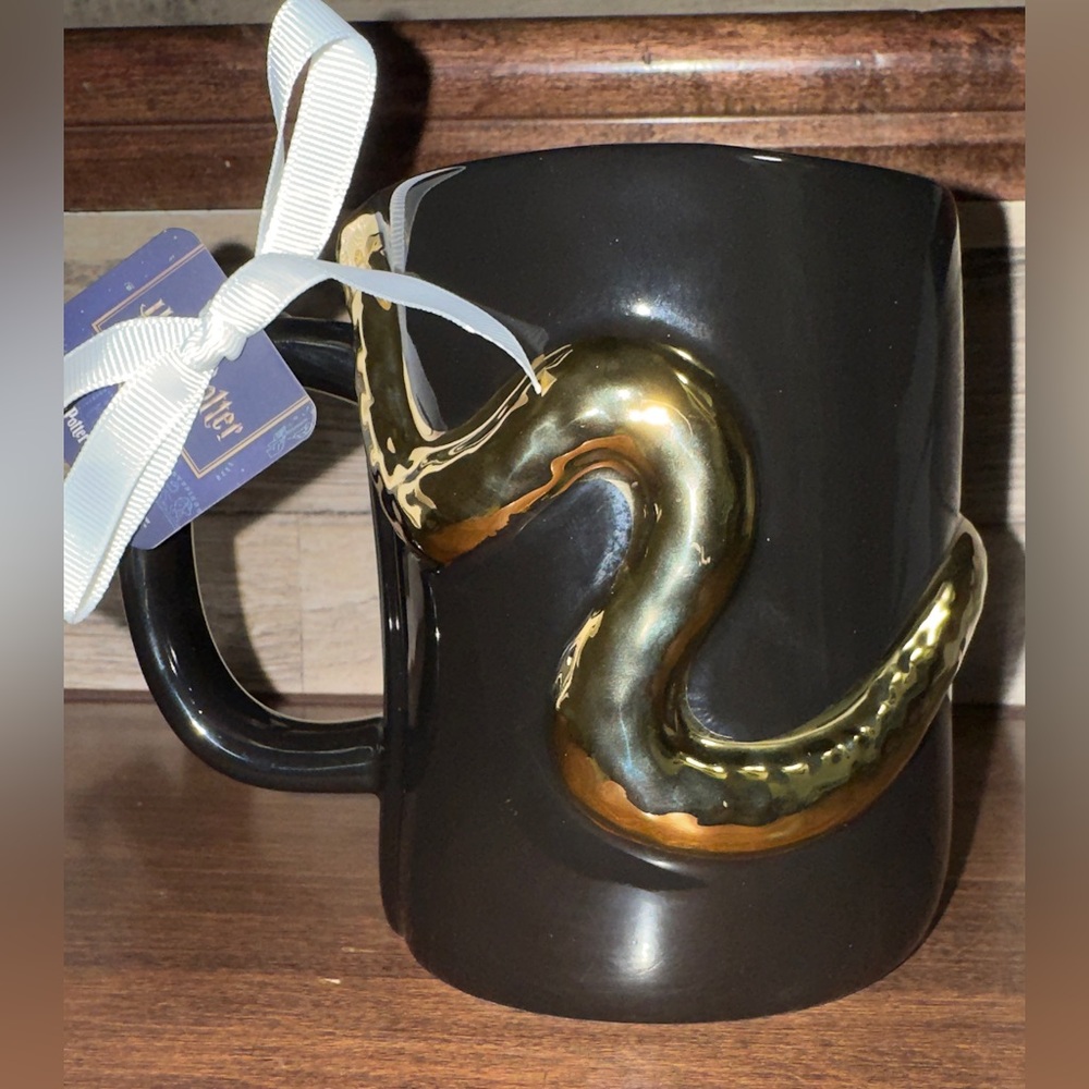 🥰 Rae Dunn Harry Potter HE WHO MUST NOT BE NAMED Voldemort Nagini Snake 🐍 Mug